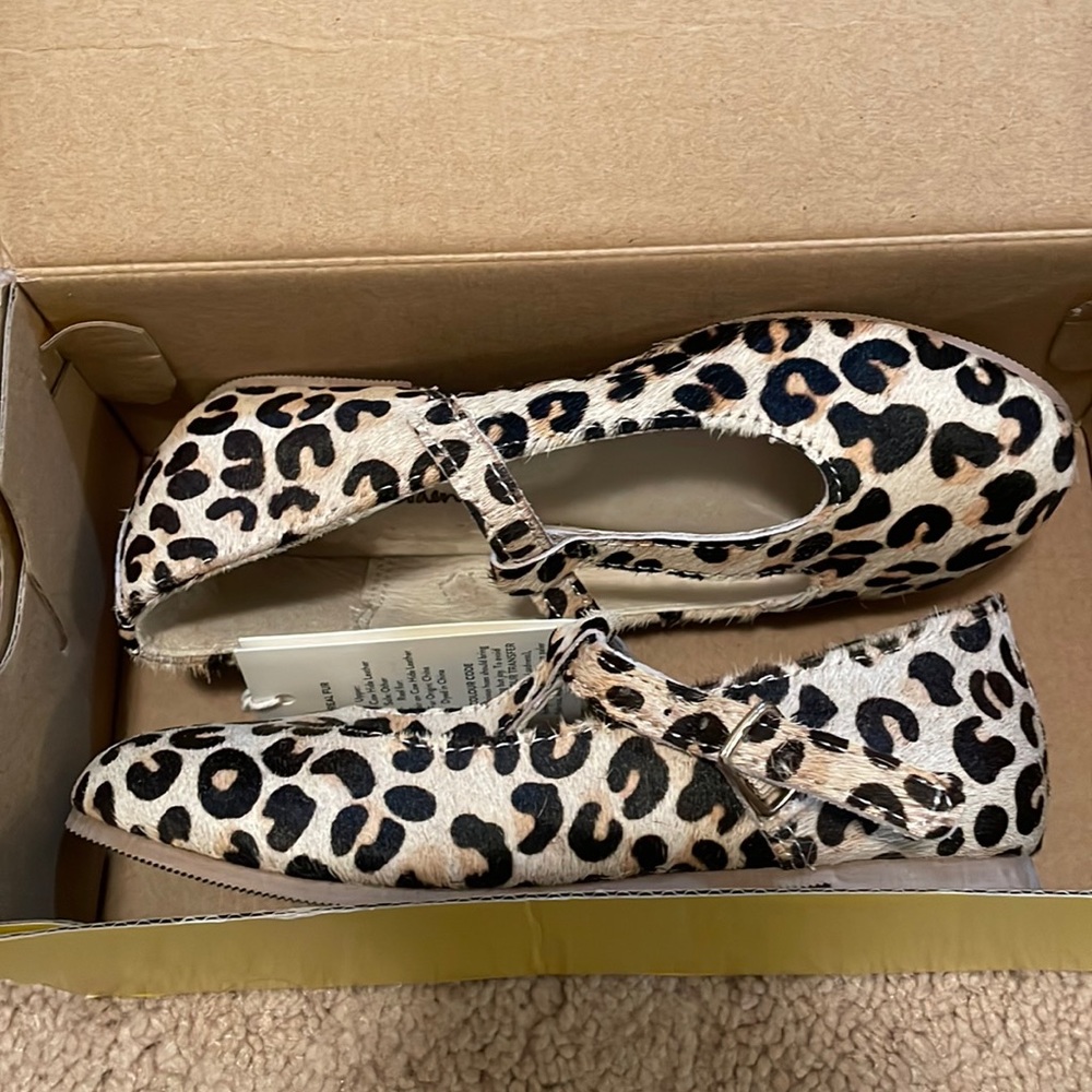 Mini Boden T strap Cheeta print shoes